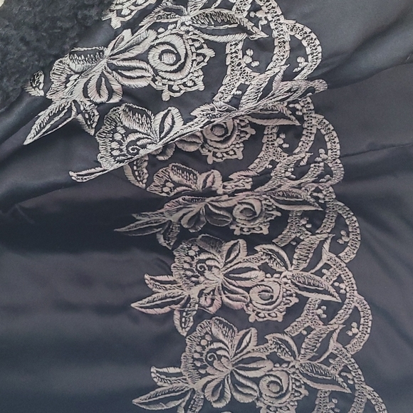 Eaton's persian lamb coat , with mink collar - Picture 2 of 13